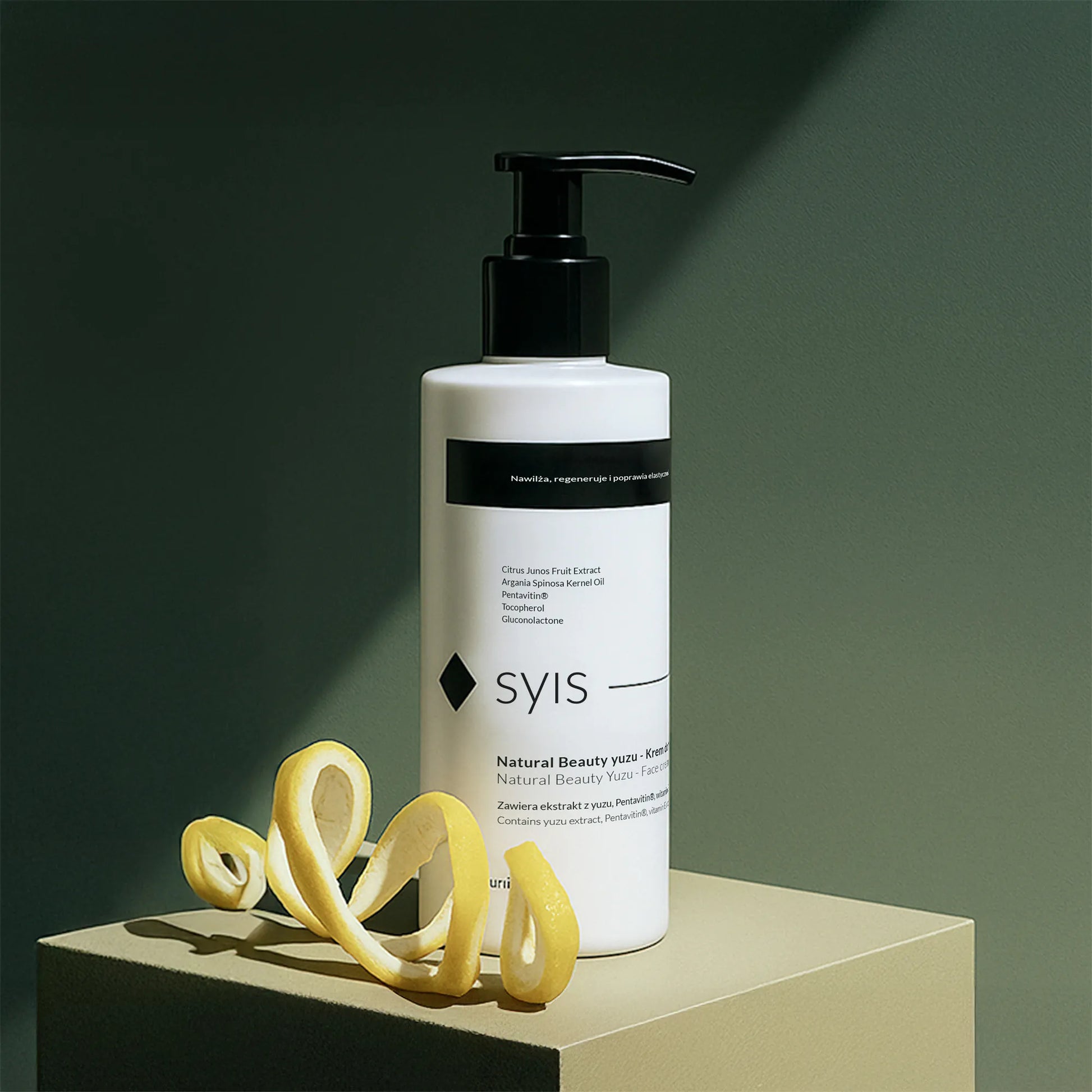 Crema facial iluminadora e hidratante de Yuzu, 150 ml