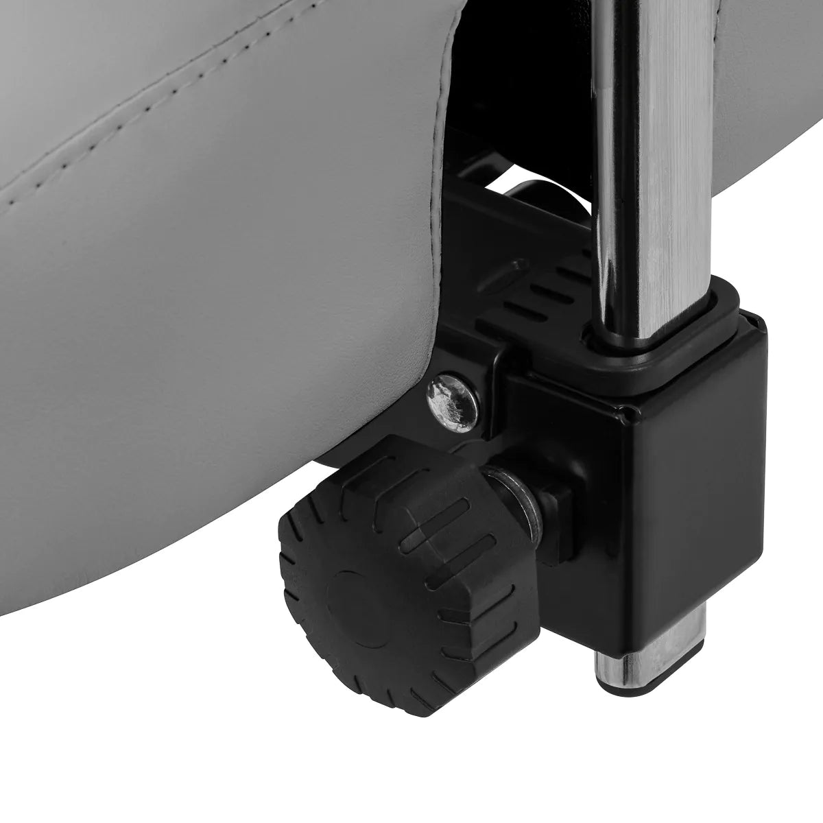 Podiatric chair with 5-wheel base